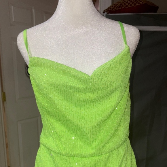 Wild Fable Sz L NWOT Neon Green sequins Ruched Women  mini Dress - Picture 7 of 11